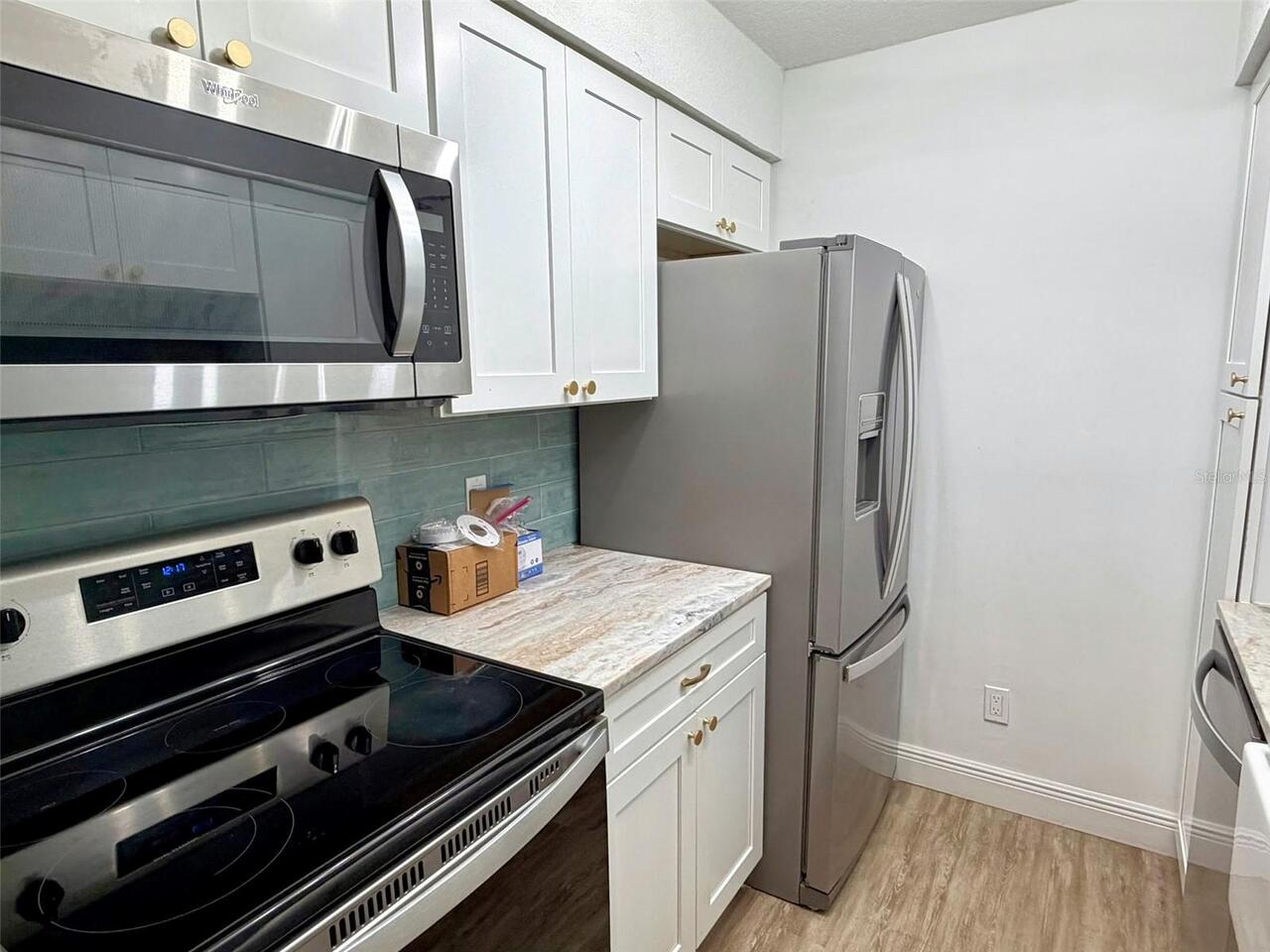 Listing Photo 7