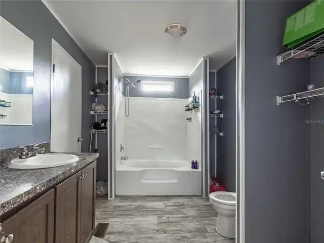 Listing Photo 32