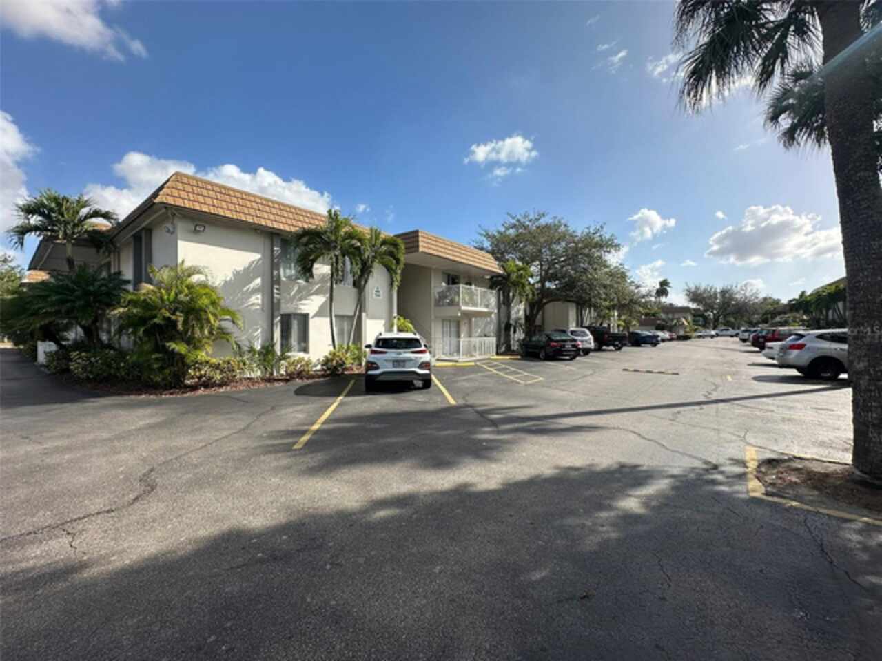 Listing Photo 16