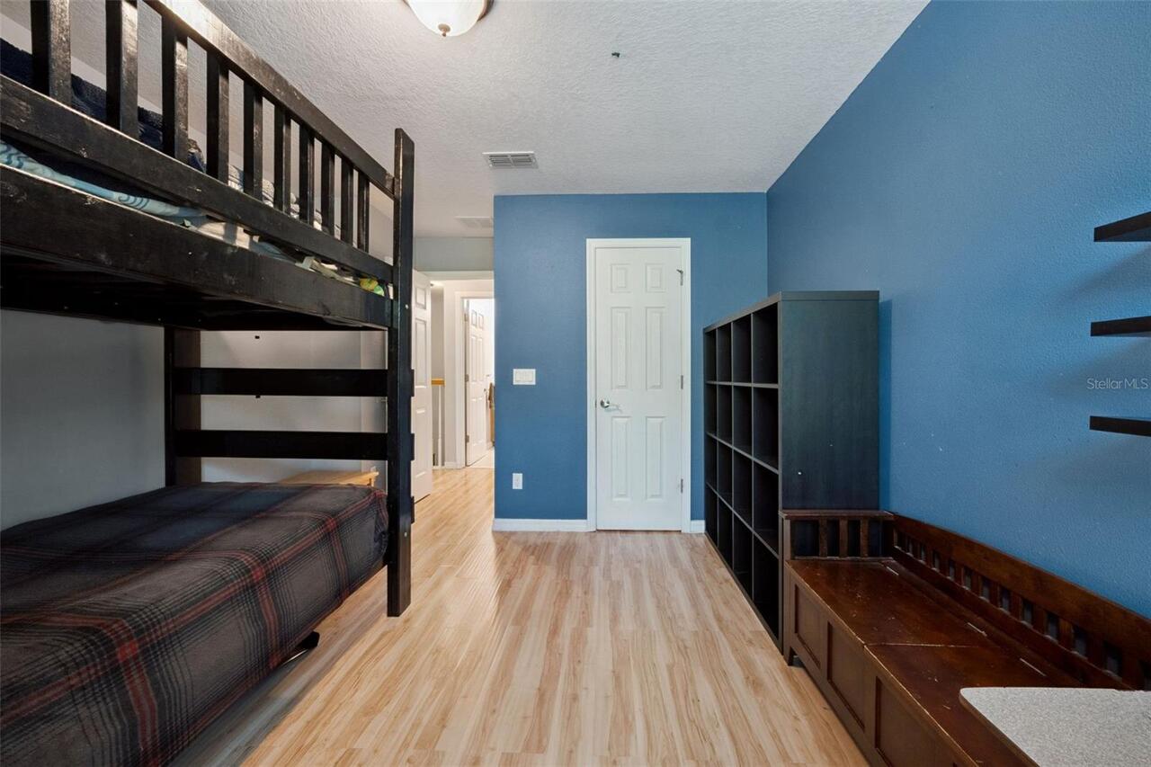 Listing Photo 28