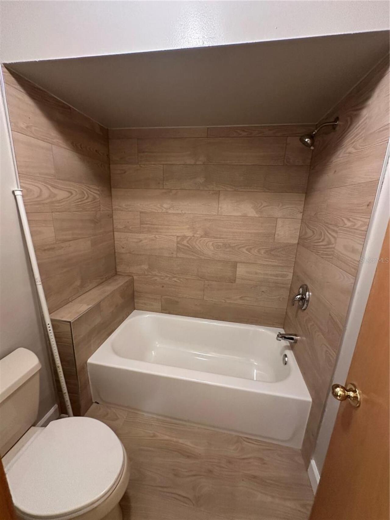 Listing Photo 25