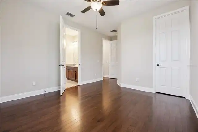 Listing Photo 28