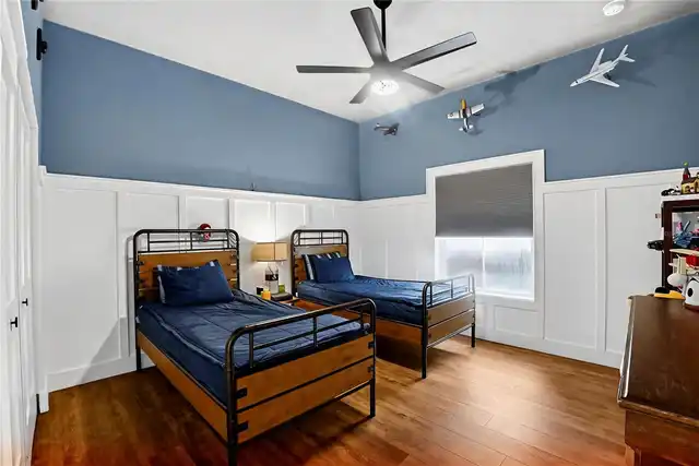 Listing Photo 14