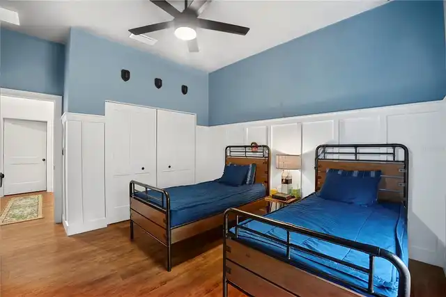Listing Photo 15