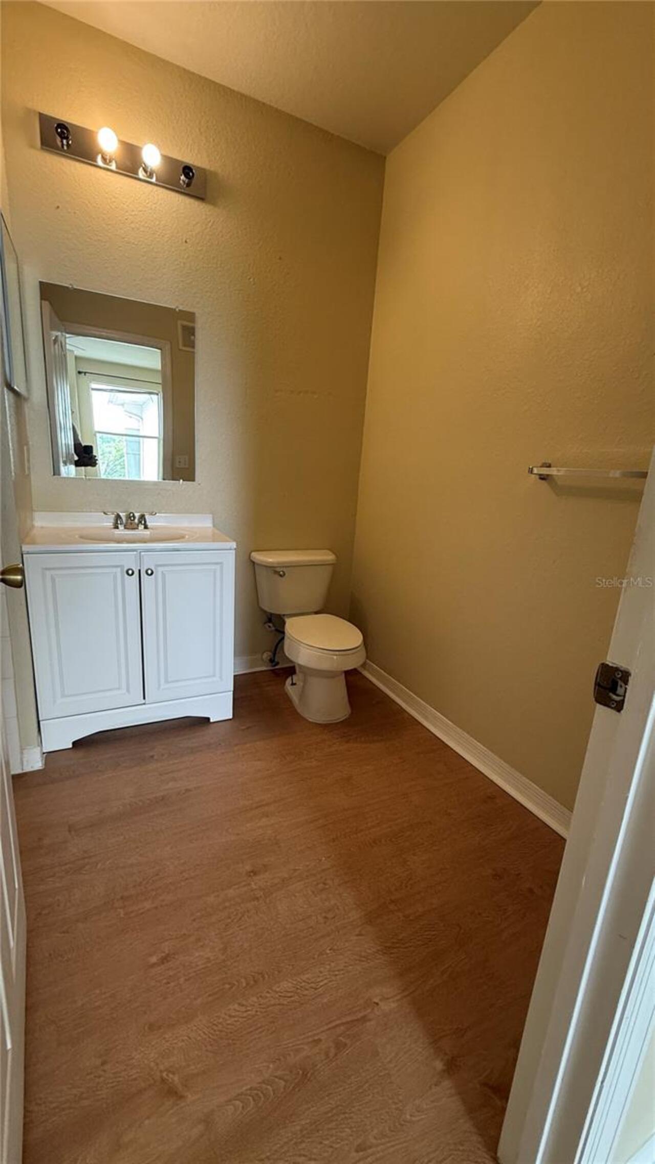 Listing Photo 16