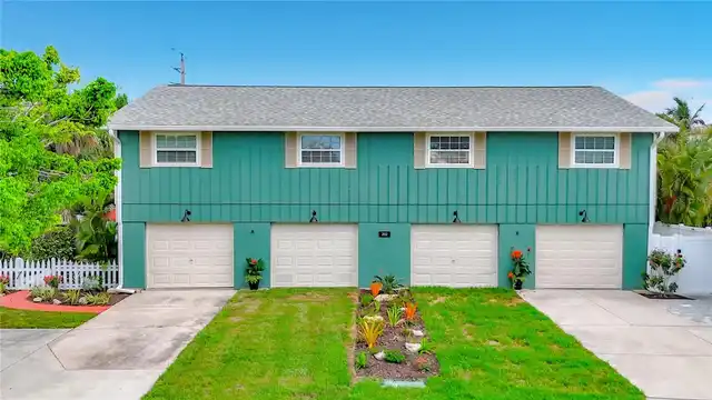 Holmes Beach Real Estate