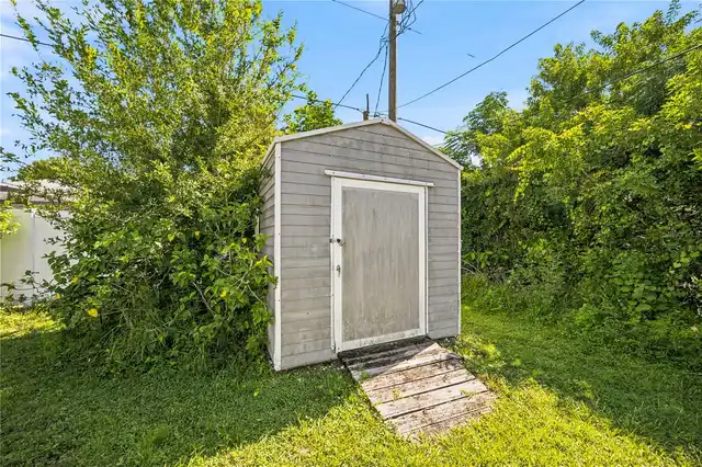 Listing Photo 43