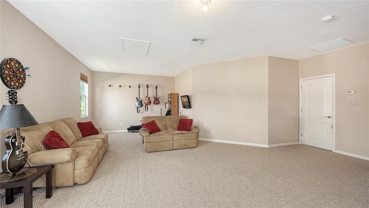 Listing Photo 24