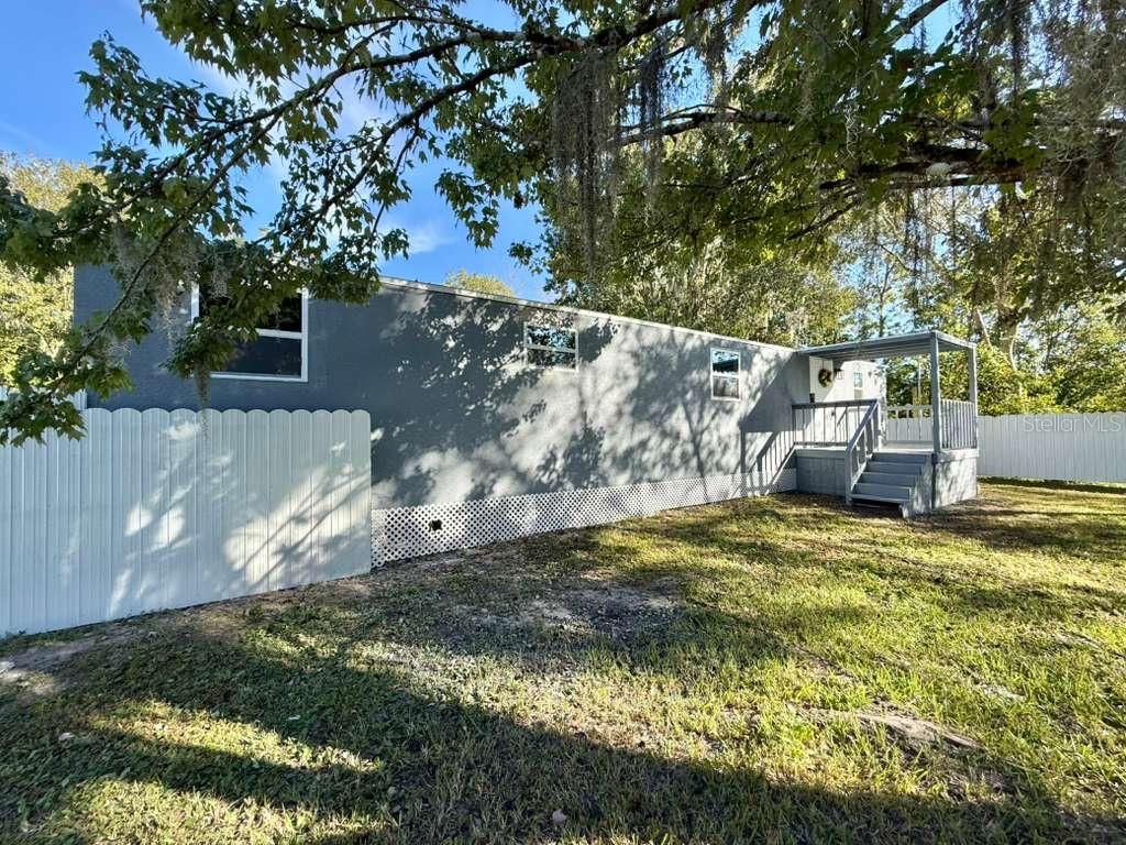 Listing Photo 8