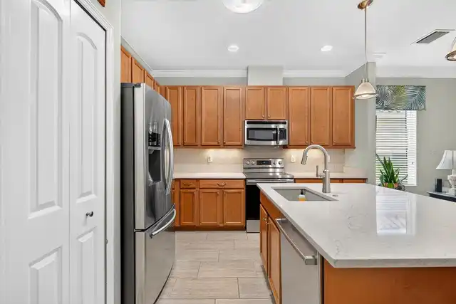 Listing Photo 16