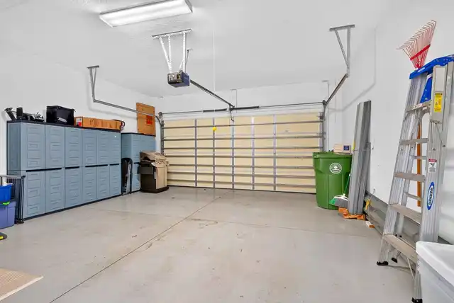 Listing Photo 33