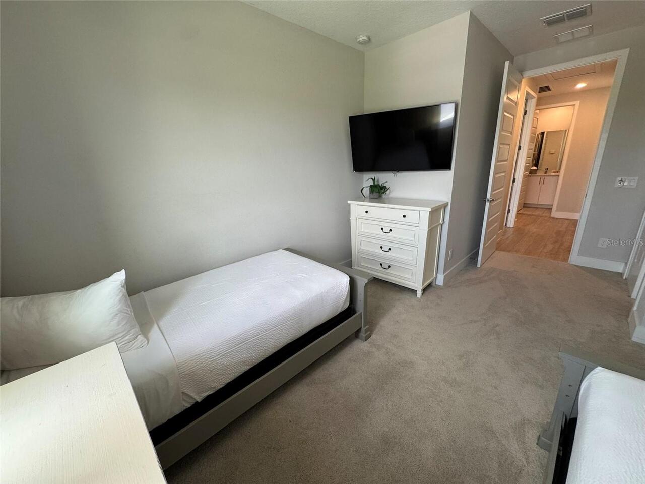 Listing Photo 22