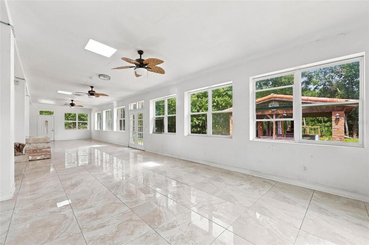 Listing Photo 22