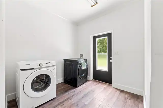 Listing Photo 21