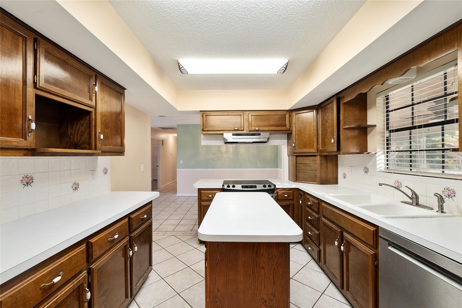 Listing Photo 18