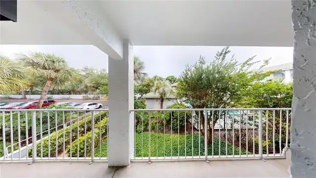 Listing Photo 14