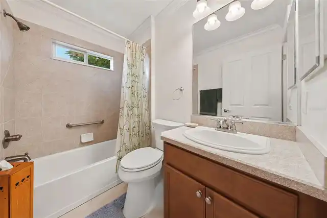 Listing Photo 17