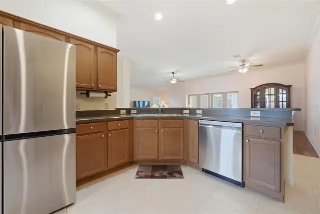 Listing Photo 22
