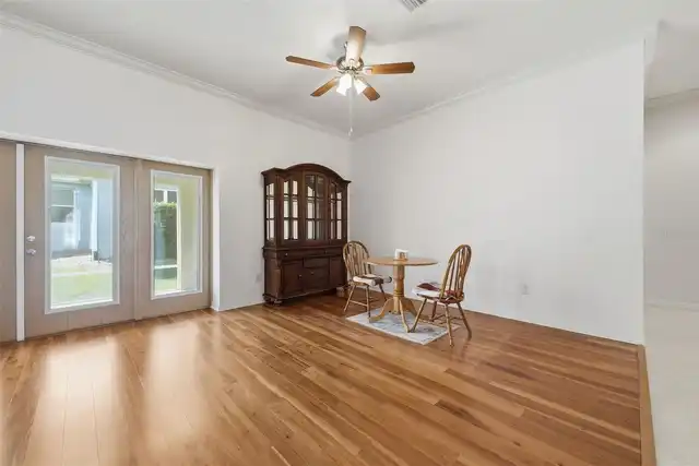 Listing Photo 28