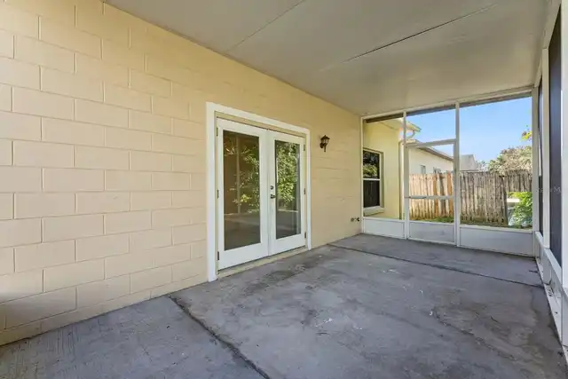 Listing Photo 16