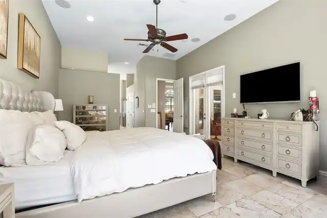 Listing Photo 23