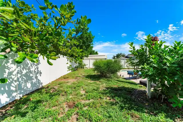 Listing Photo 36