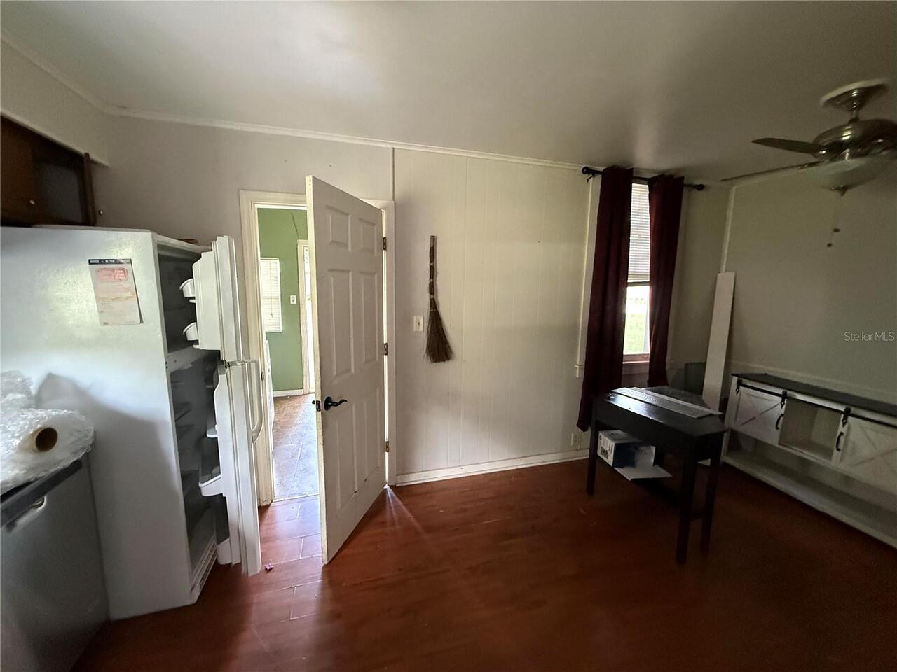 Listing Photo 16