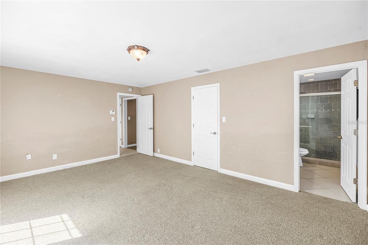 Listing Photo 24