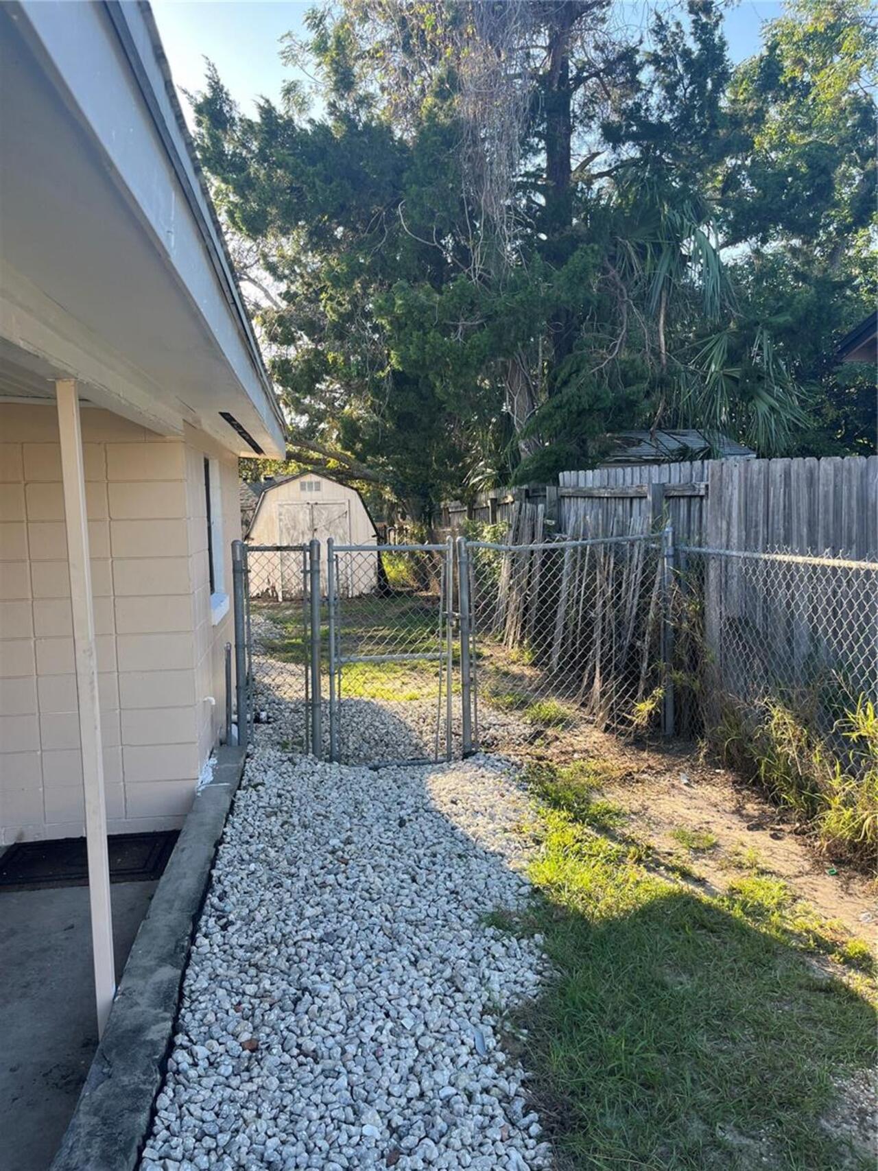 Listing Photo 18