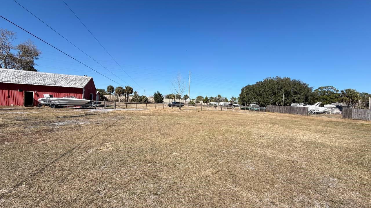 Listing Photo 28