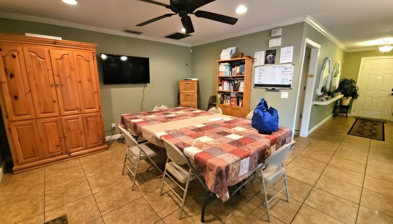 Listing Photo 8