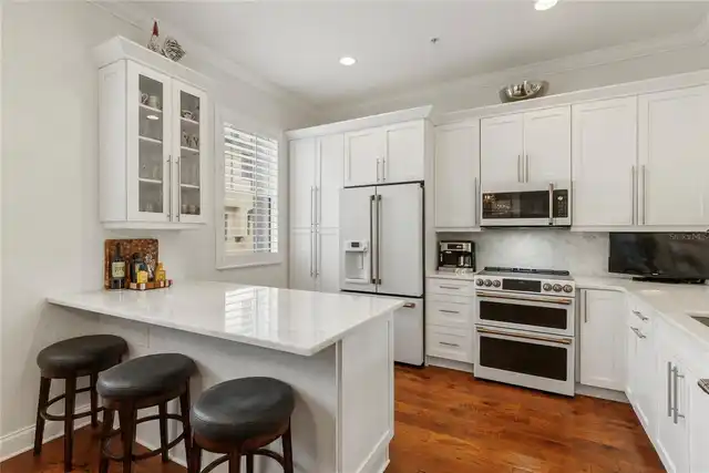 Listing Photo 17