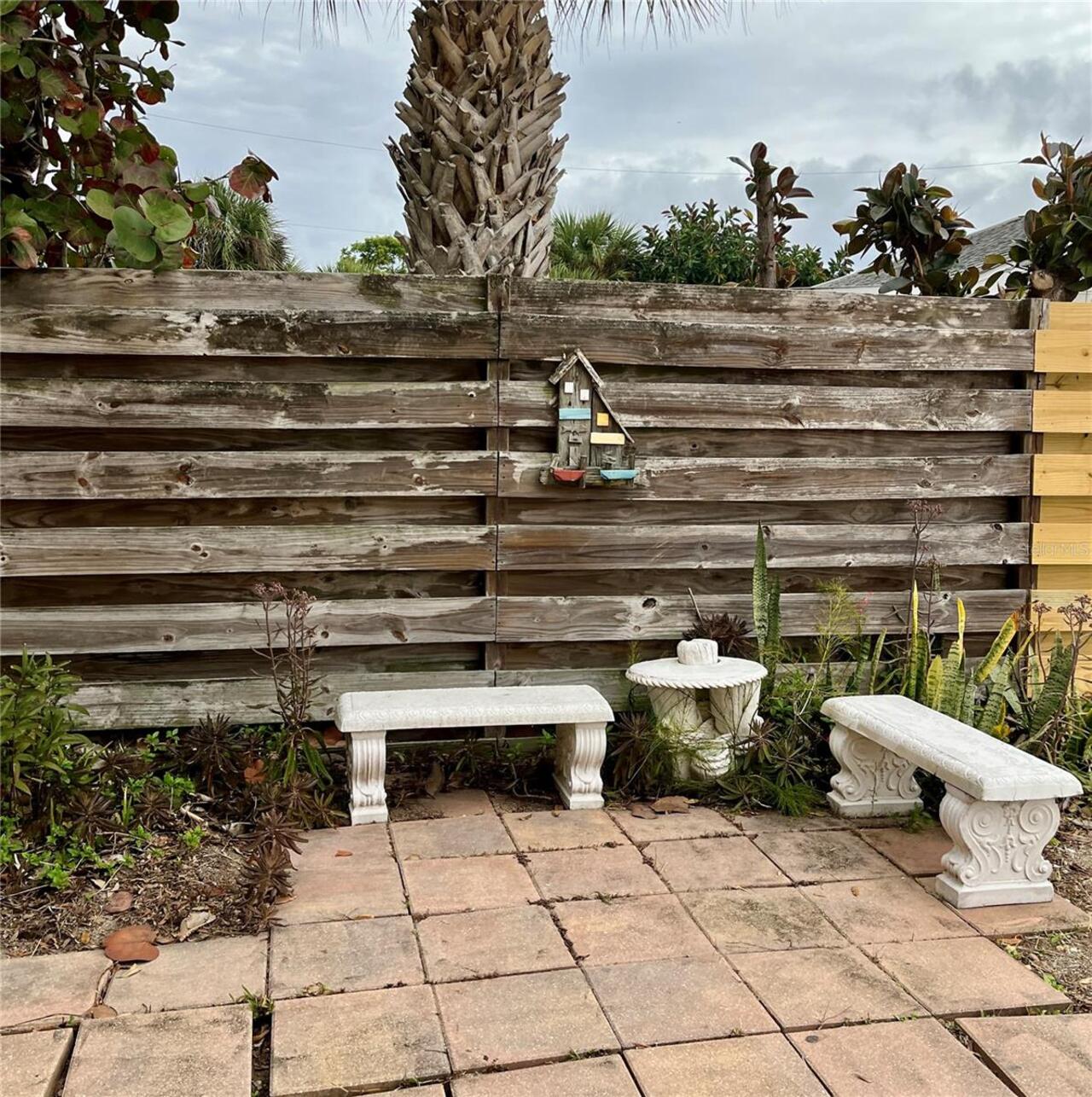 Listing Photo 9