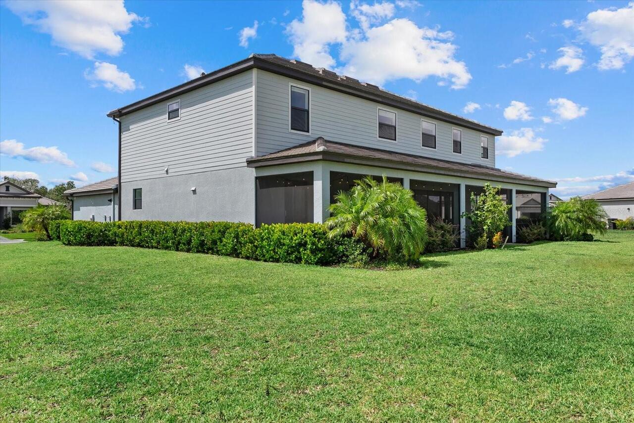Listing Photo 42
