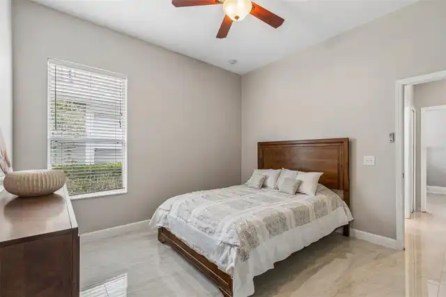 Listing Photo 29