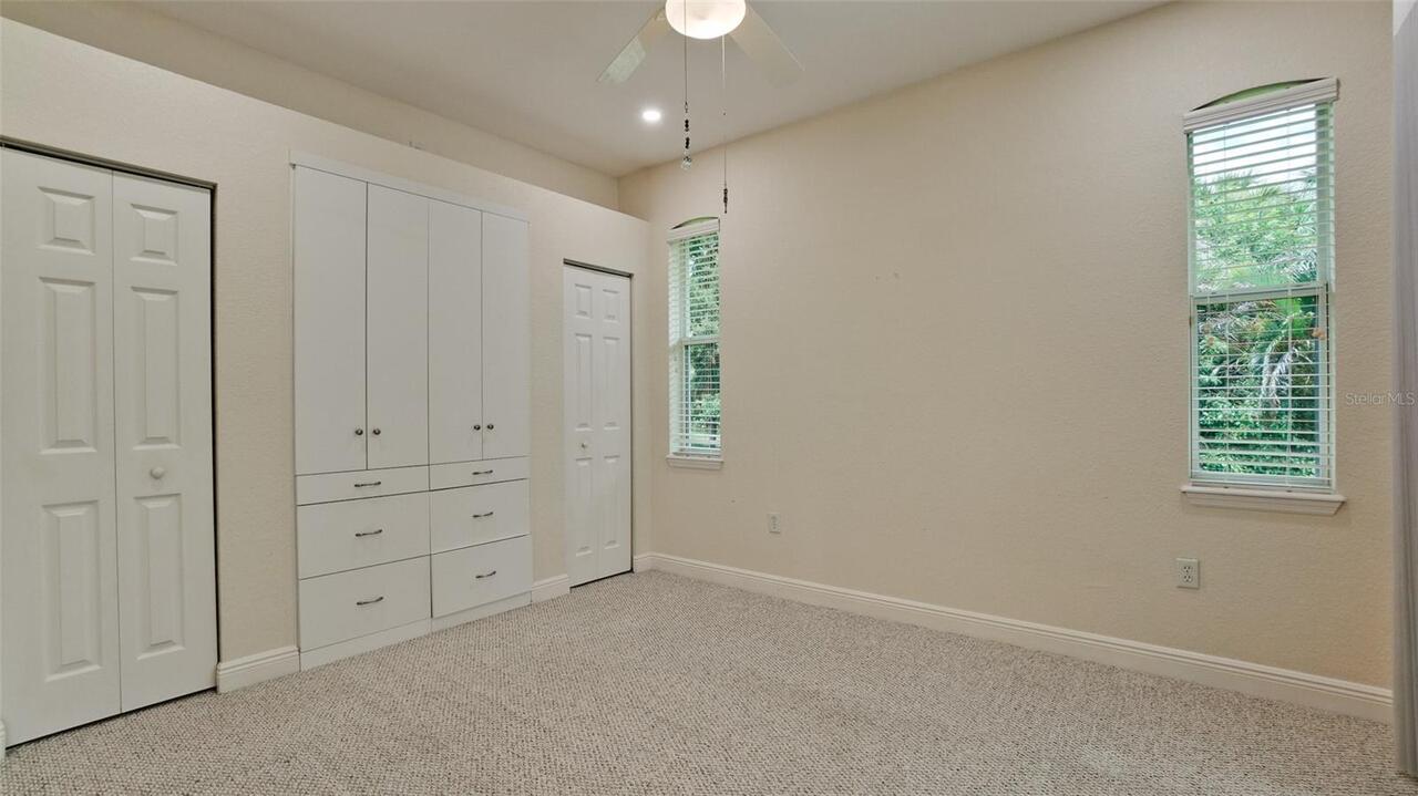 Listing Photo 33