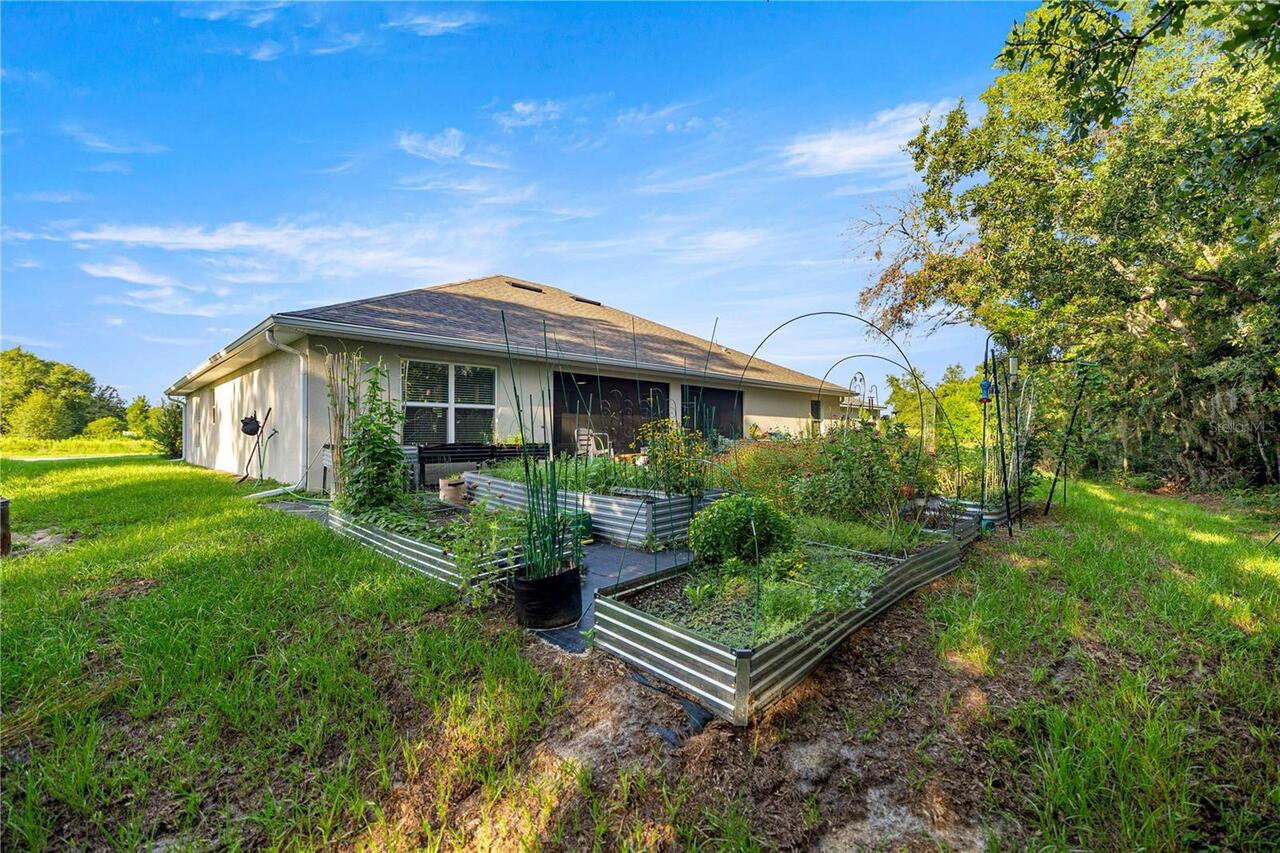 Listing Photo 37