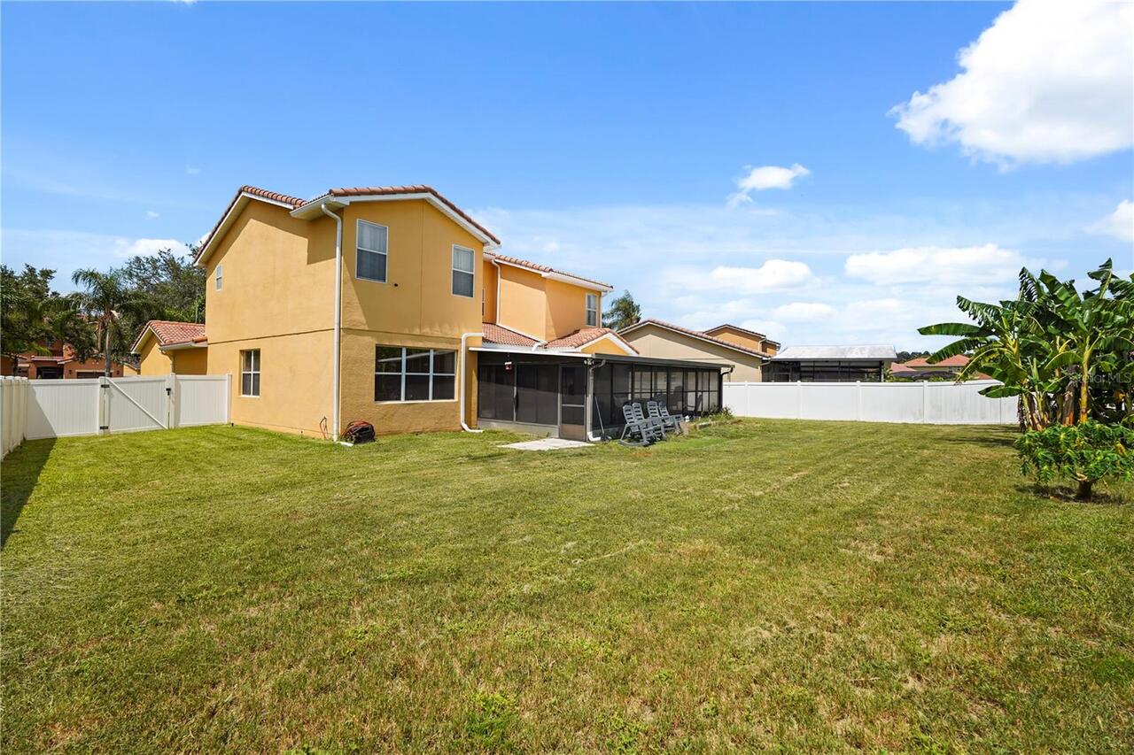 Listing Photo 11