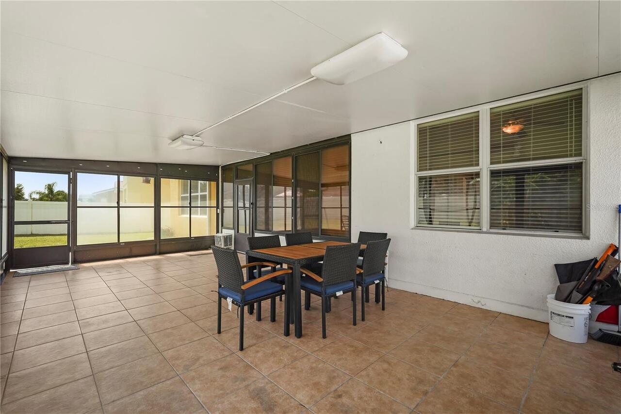 Listing Photo 14