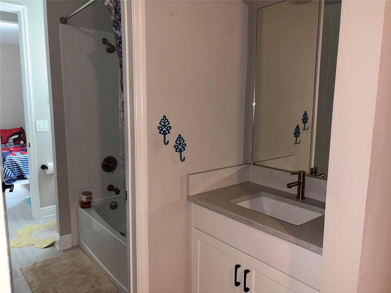 Listing Photo 17