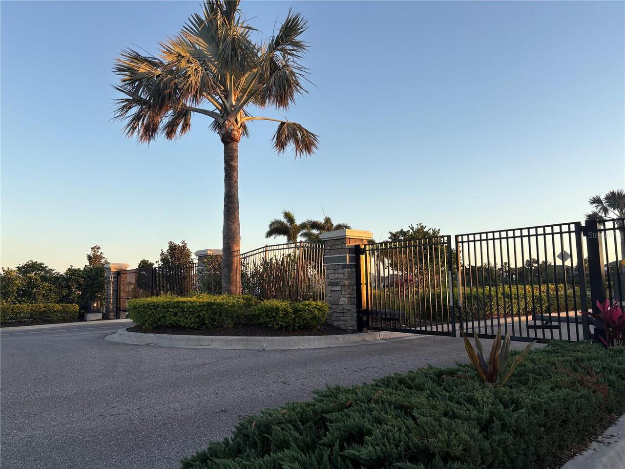 Listing Photo 32