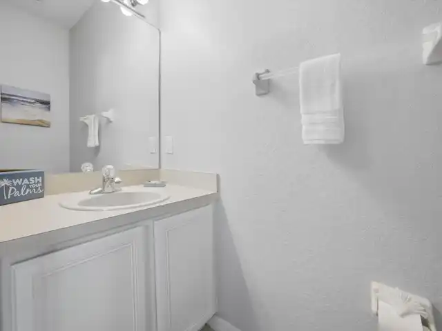 Listing Photo 14