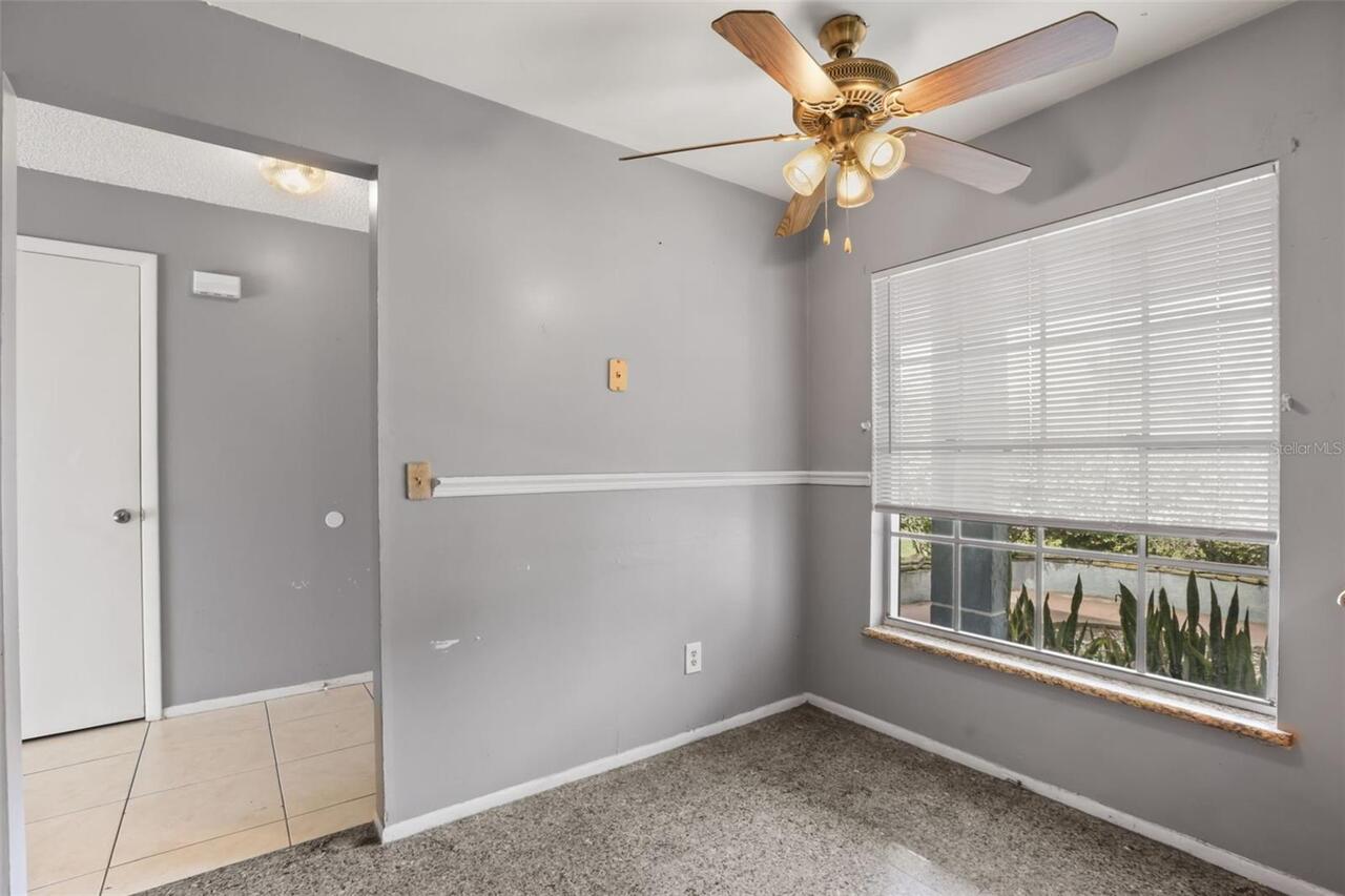 Listing Photo 9