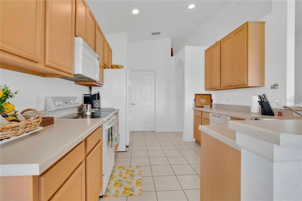Listing Photo 17