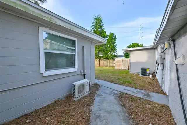 Listing Photo 16