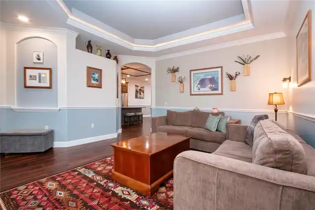 Listing Photo 16