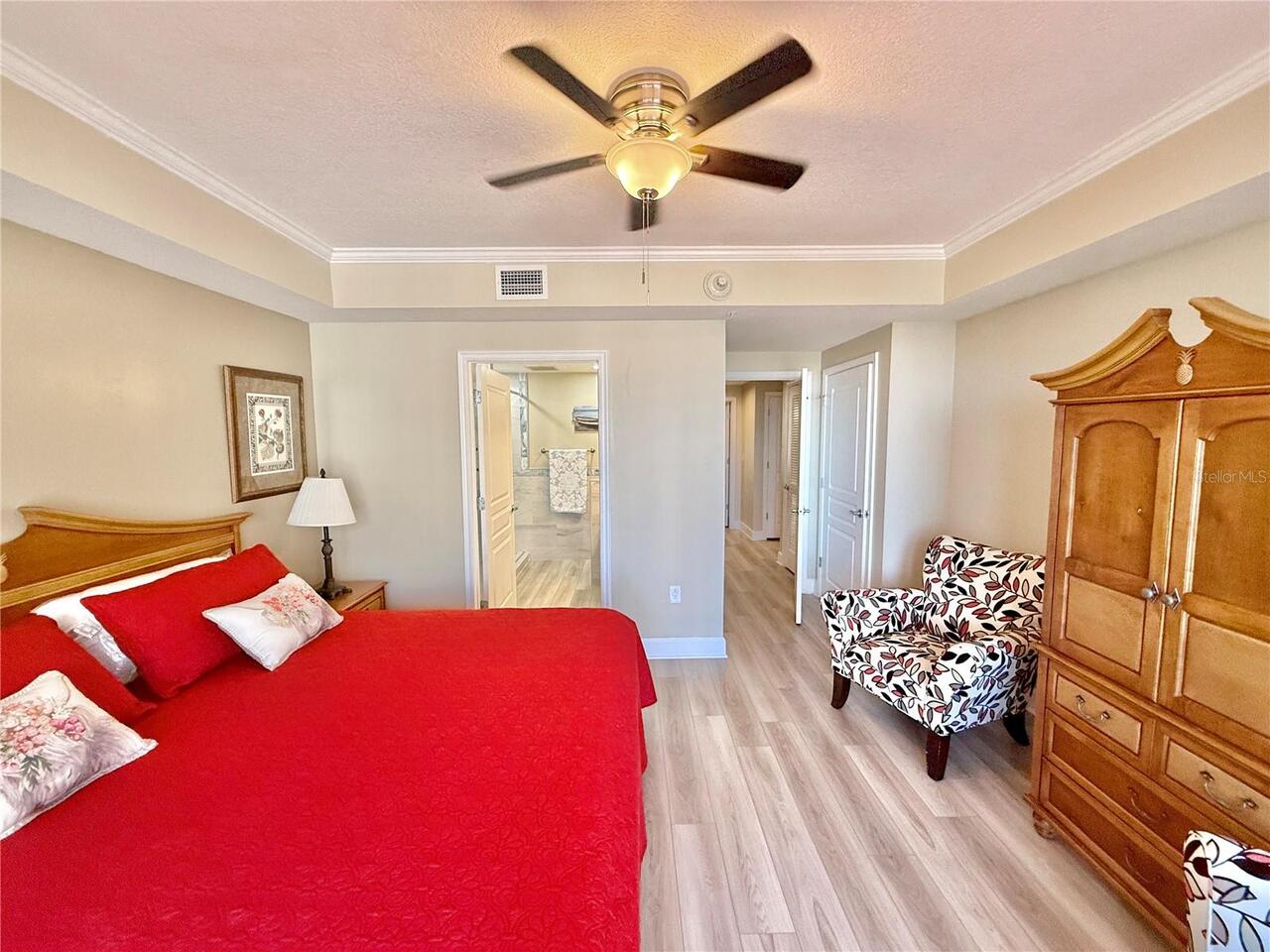 Listing Photo 37