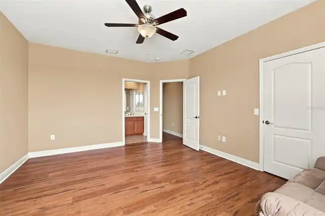 Listing Photo 52