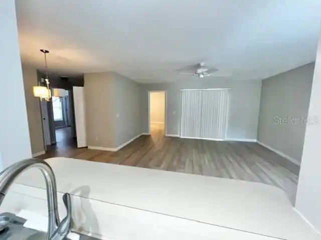 Listing Photo 10