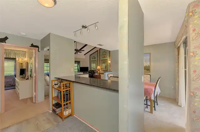 Listing Photo 19